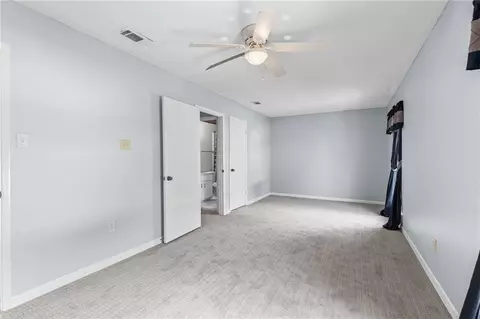 Bedroom - 2901 Grant St #304, Mobile, AL 36606 photo 7 of 7
