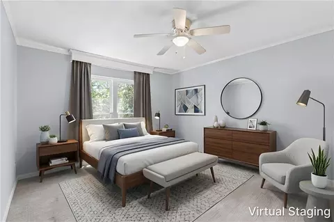 Bedroom - 2901 Grant St #304, Mobile, AL 36606 photo 4 of 7