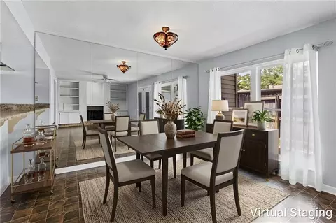 Dining - 2901 Grant St #304, Mobile, AL 36606 photo 1 of 2