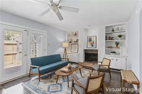 Living - 2901 Grant St #304, Mobile, AL 36606 photo 3 of 10