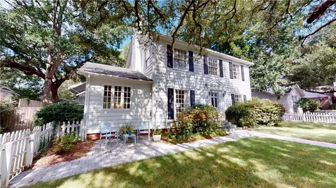 Exterior - 54 Williams Ct, Mobile, AL 36606 photo 2 of 7
