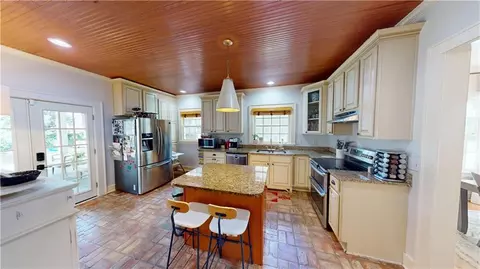 Kitchen - 54 Williams Ct, Mobile, AL 36606 photo 1 of 2