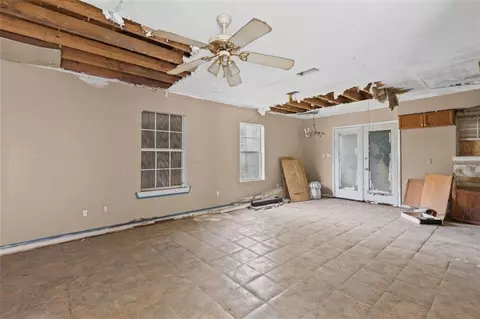 Living - 6600 Lori Dr S, Mobile, AL 36608 photo 1 of 1