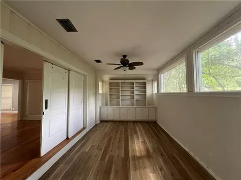 Living - 317 Bomar Pl, Mobile, AL 36609 photo 4 of 7