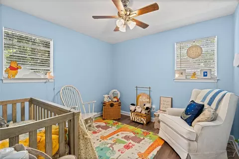Bedroom - 516 Woodlore Dr, Chickasaw, AL 36611 photo 4 of 6