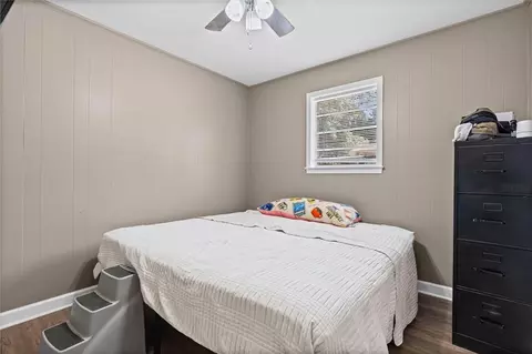 Bedroom - 516 Woodlore Dr, Chickasaw, AL 36611 photo 6 of 6