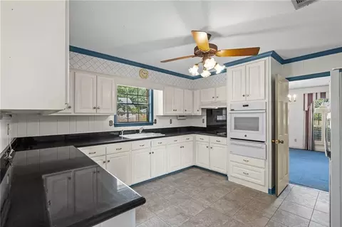 Kitchen - 4167 Skywood Ln, Mobile, AL 36693 photo 1 of 3