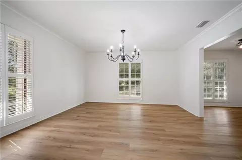 Living - 301 Indian Creek Dr E, Mobile, AL 36607 photo 4 of 7