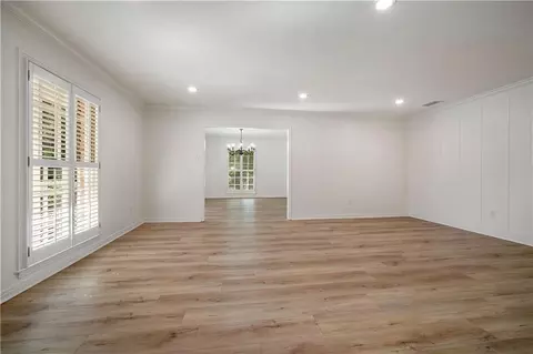 Living - 301 Indian Creek Dr E, Mobile, AL 36607 photo 1 of 7