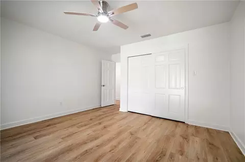 Bedroom - 301 Indian Creek Dr E, Mobile, AL 36607 photo 3 of 5