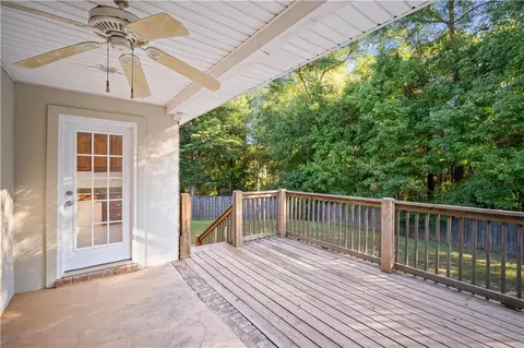 Exterior - 1675 Stonebridge Ct, Mobile, AL 36695 photo 4 of 5