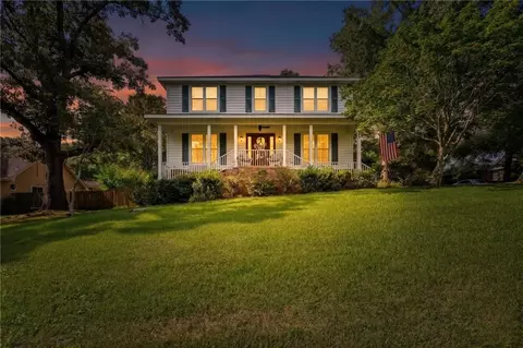 6648 Sugar Creek Dr S, Mobile, AL 36695