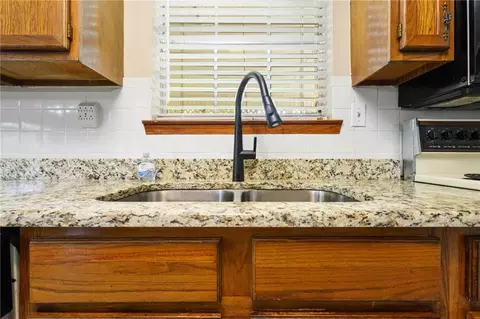 Kitchen - Undisclosed, Mobile, AL 36619 photo 2 of 3
