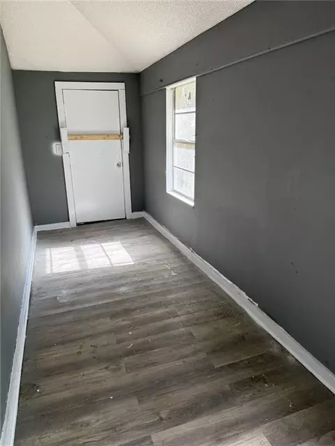 Entry Way - 1019 Colonial Ct, Mobile, AL 36606 photo 1 of 1