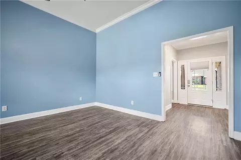 Living - 8119 Vane Ct, Theodore, AL 36582 photo 2 of 3