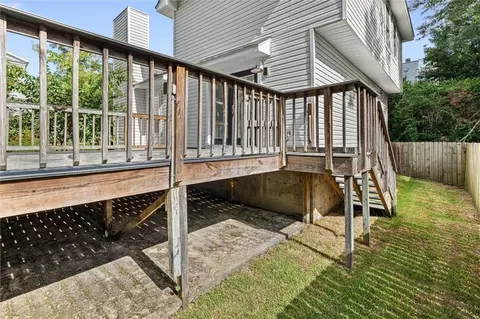 Exterior - 6433 Cedar Bend Ct # -E, Mobile, AL 36608 photo 4 of 6