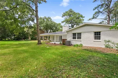 Exterior - 3811 Claridge Rd N, Mobile, AL 36608 photo 11 of 14
