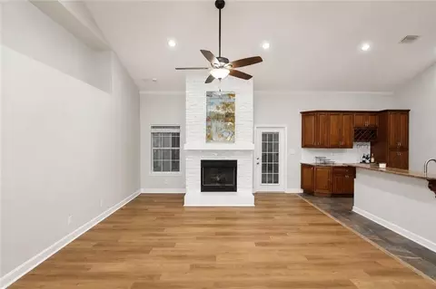 Living - 7321 Bridgemill Dr, Mobile, AL 36619 photo 1 of 2