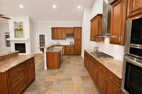 Kitchen - 7321 Bridgemill Dr, Mobile, AL 36619 photo 1 of 4