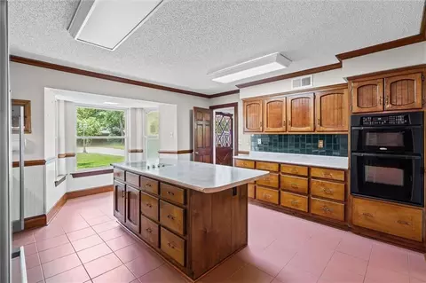Kitchen - 906 Azalea Rd, Mobile, AL 36693 photo 1 of 3