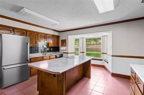 Kitchen - 906 Azalea Rd, Mobile, AL 36693 photo 2 of 3