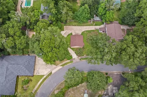 View/Area - 906 Azalea Rd, Mobile, AL 36693 photo 11 of 11