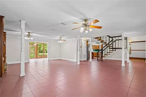 Living - 906 Azalea Rd, Mobile, AL 36693 photo 2 of 5
