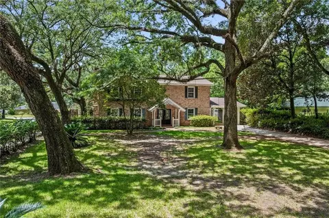Exterior - 906 Azalea Rd, Mobile, AL 36693 photo 6 of 6