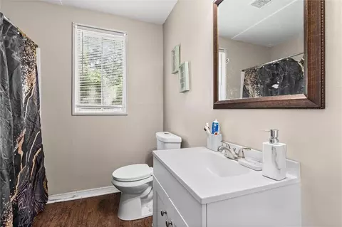Bath - 458 Yevonne Curv E, Mobile, AL 36609 photo 1 of 1