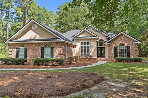 7165 Colonel Greirson Dr, Spanish Fort, AL 36527