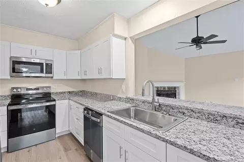 Kitchen - 1805 Spring Brook Ct, Mobile, AL 36609 photo 1 of 2