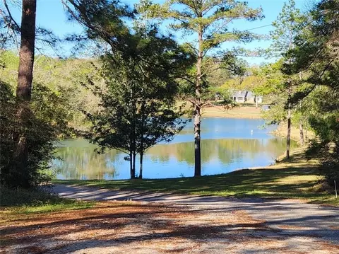 8175 Moffett Rd, Semmes, AL 36575