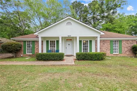 9470 Oak Forrest Dr, Mobile, AL 36695