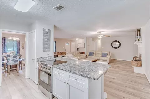 Kitchen - 2225 Massengale Dr, Mobile, AL 36605 photo 1 of 4