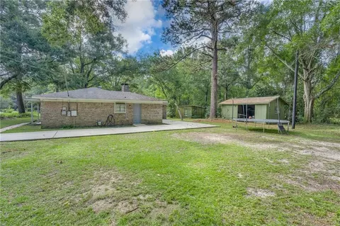Exterior - 2225 Massengale Dr, Mobile, AL 36605 photo 4 of 5