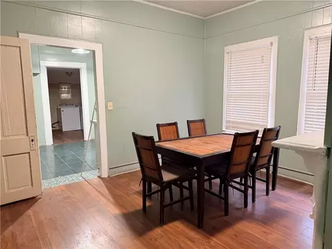 Dining - 969 Baltimore St, Mobile, AL 36605 photo 1 of 2