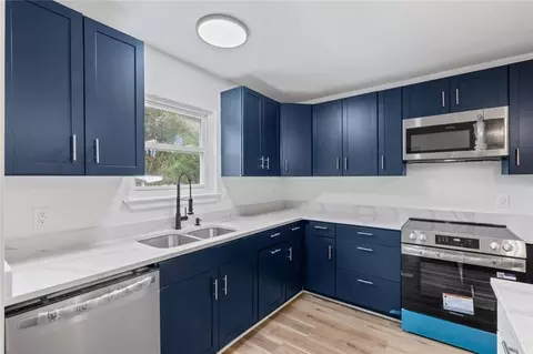 Kitchen - Undisclosed, Mobile, AL 36693 photo 2 of 4