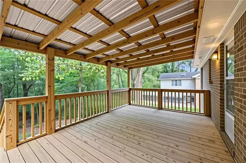 Exterior - 5404 Gaillard Dr, Mobile, AL 36608 photo 2 of 10