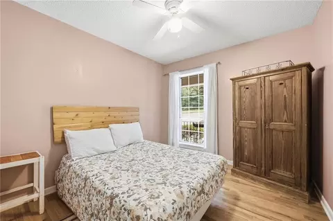 Bedroom - 5404 Gaillard Dr, Mobile, AL 36608 photo 3 of 6