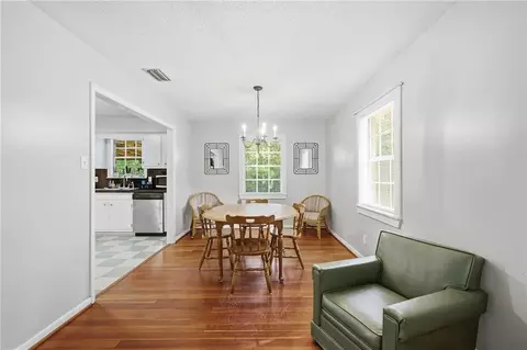 Dining - 5404 Gaillard Dr, Mobile, AL 36608 photo 1 of 3