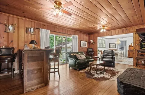 Living - 268 Carnation St, Mobile, AL 36609 photo 3 of 4