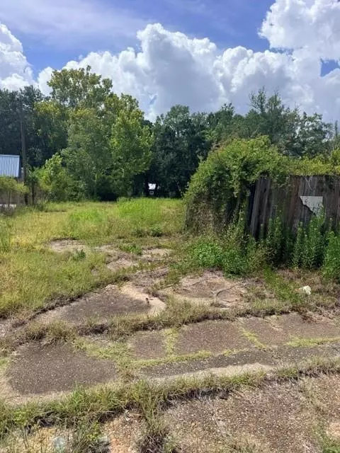 612 Houston St, Mobile, AL 36606 photo 3