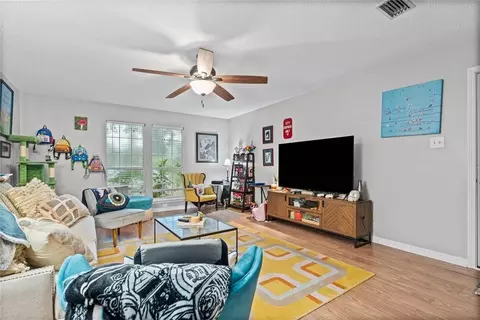Living - 5910 Windham Ct, Mobile, AL 36608 photo 2 of 2