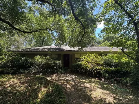 Exterior - 500 Mann Dr, Mobile, AL 36608 photo 3 of 4