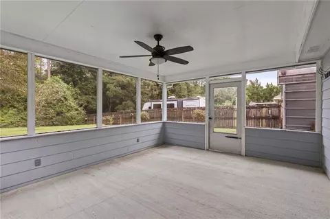Exterior - 971 Abilene Dr E, Mobile, AL 36695 photo 2 of 5
