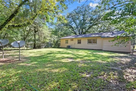 Exterior - 1365 Middle Ring Rd, Mobile, AL 36608 photo 9 of 9