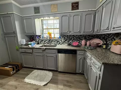 Kitchen - 10575 Thomas Rd, Theodore, AL 36582 photo 3 of 4