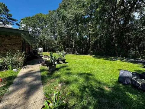 Exterior - 10575 Thomas Rd, Theodore, AL 36582 photo 7 of 10