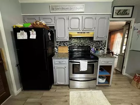 Kitchen - 10575 Thomas Rd, Theodore, AL 36582 photo 2 of 4