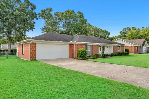 Exterior - 1241 Cypress Ct, Mobile, AL 36695 photo 5 of 13